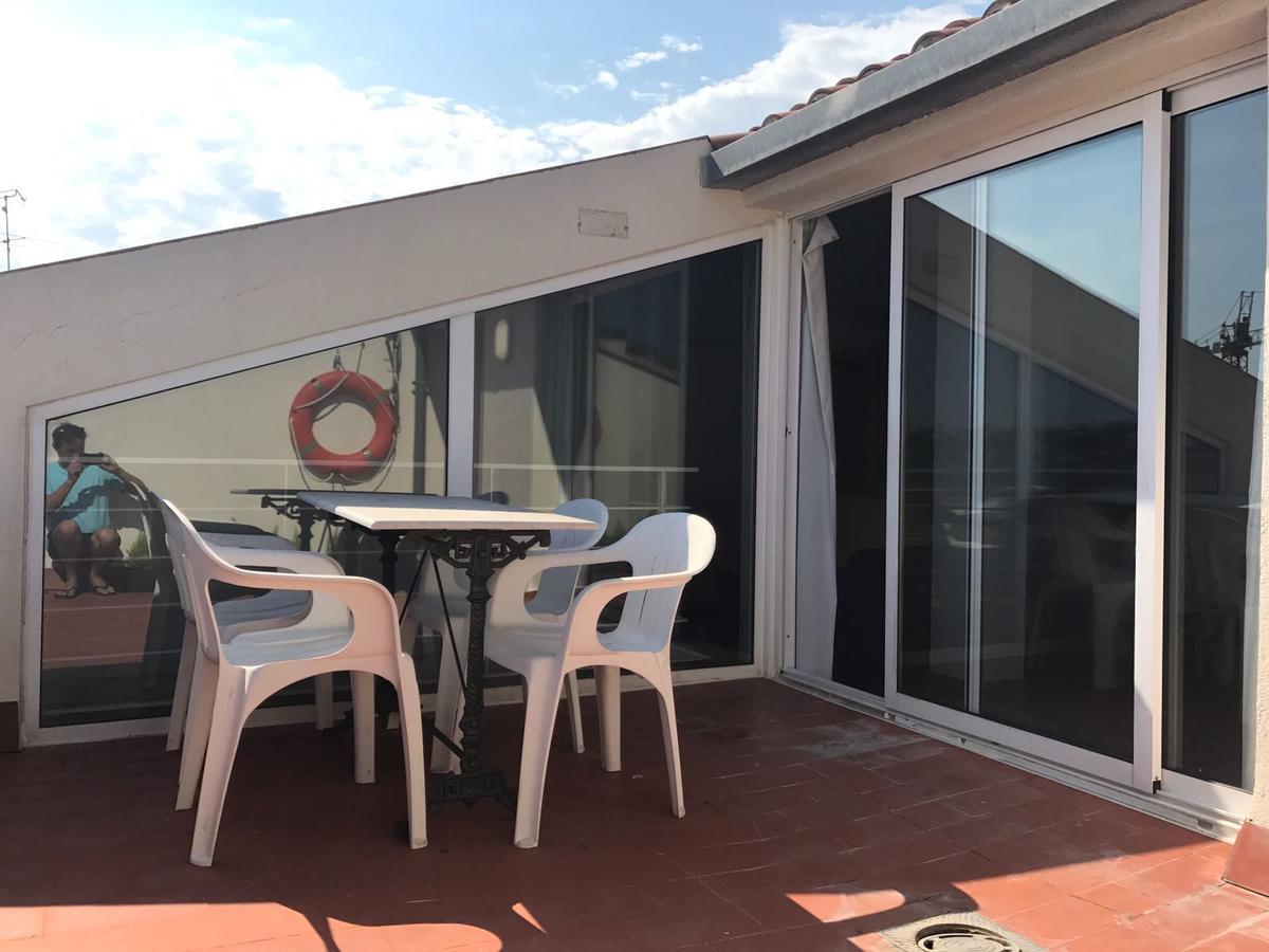 Apartaments Ample Port Marina Паламос Екстериор снимка